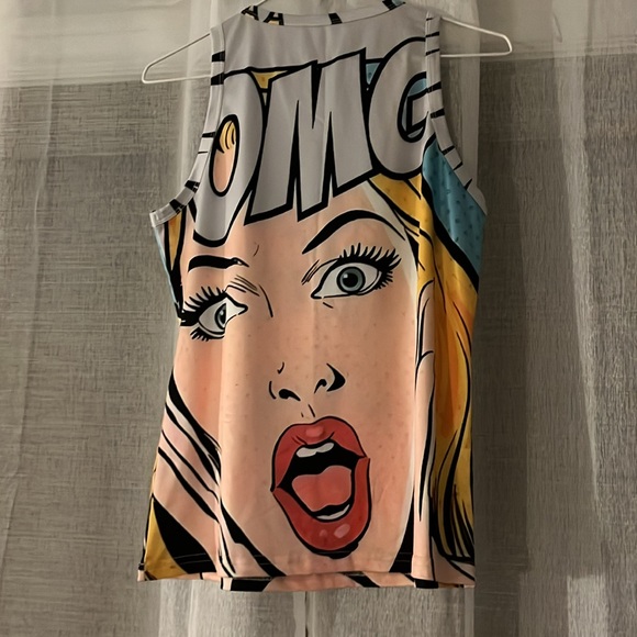 Graphic Pop Art Tank Top ~Medium - Picture 3 of 3